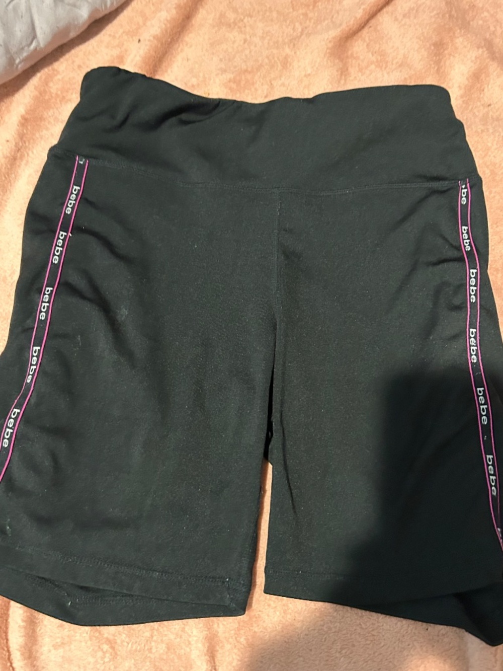Clothes - Picture 4 of 5
